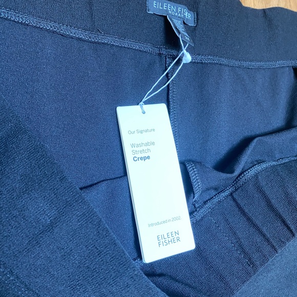New EILEEN FISHER Crepe Cropped  Ankle Pant Black Washable Plus USA -3X- $178 - Picture 6 of 9